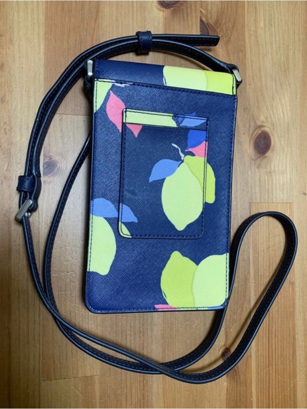 NWT Kate Spade Cameron Lemon Zest North South Flap Navy Phone Crossbody - Picture 6 of 8